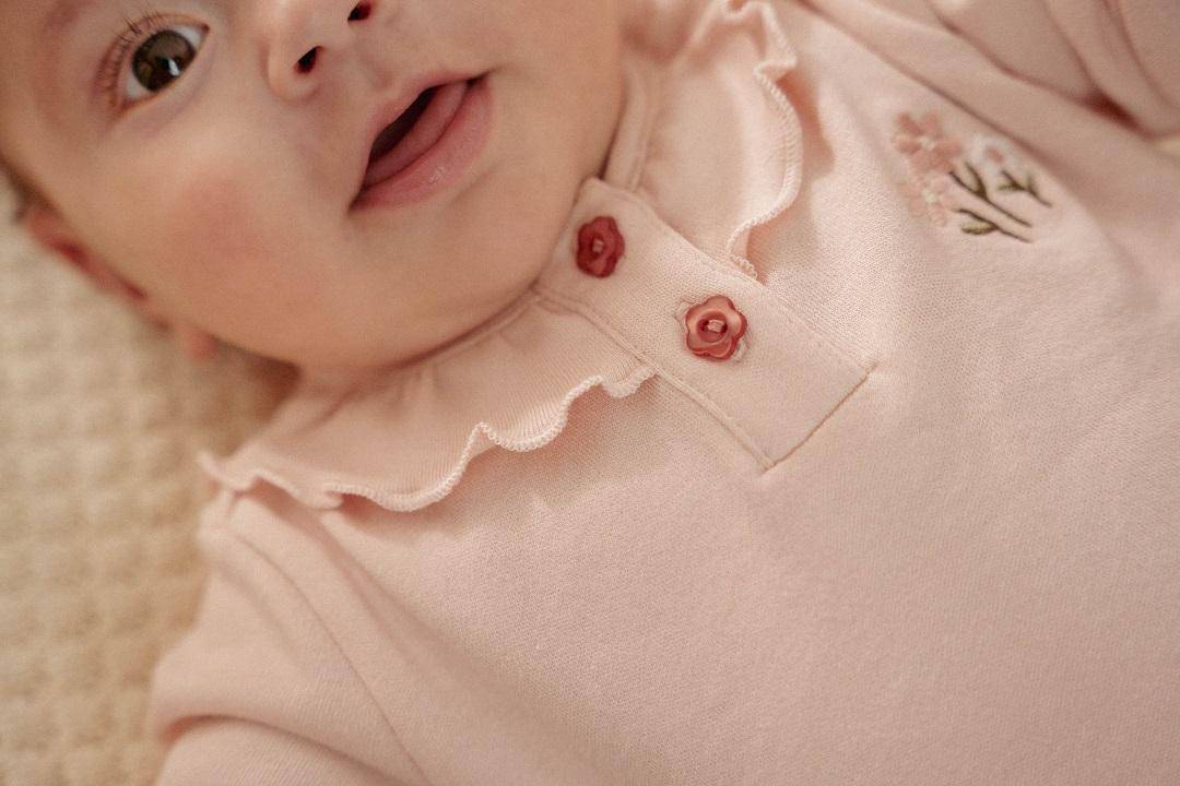 Süßes Baby Outfit Mädchen – Rosa Shirt