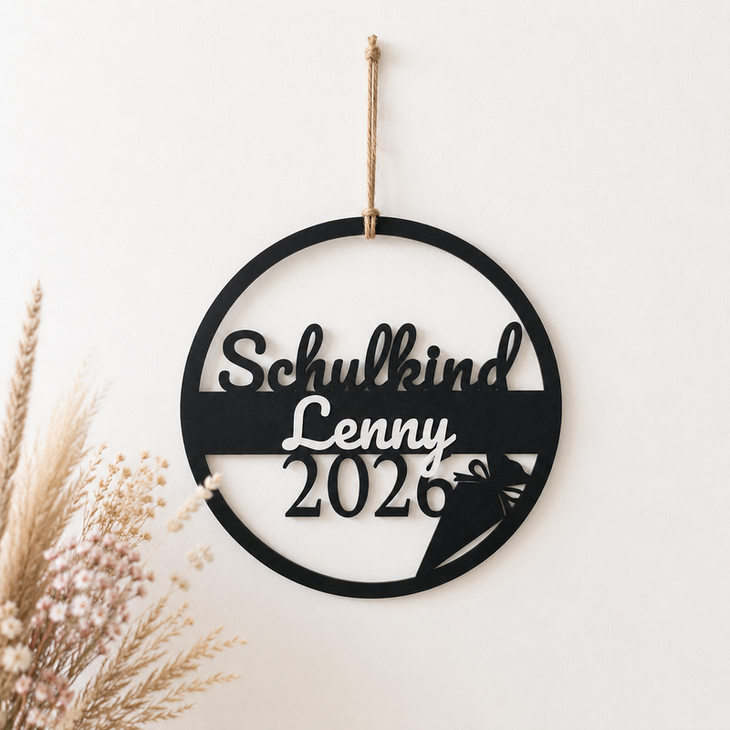 Personalisiertes Schild zum Schulstart 2026 – als Türschild oder Aufsteller in verschiedenen Farben