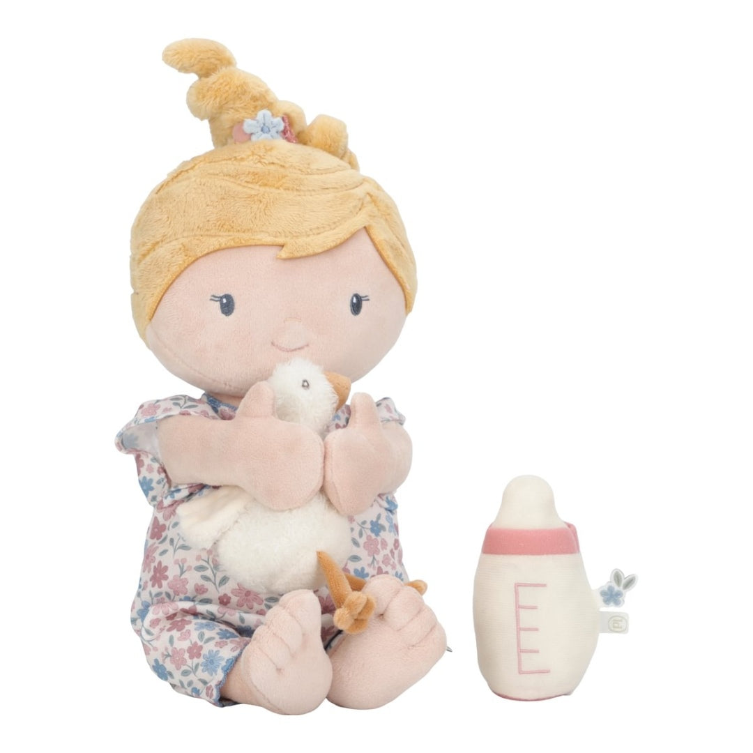 Personalisierte Kuschelpuppe Baby Julia mit Name – Geschenk zur Geburt | Schmatzepuffer®