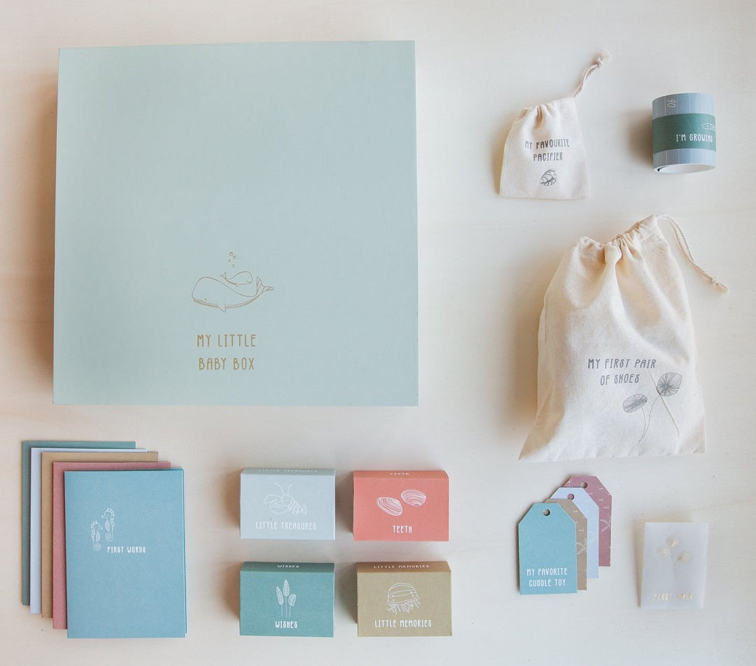 Erinnerungsbox Flowers & Butterflies – Baby Erinnerungen bewahren