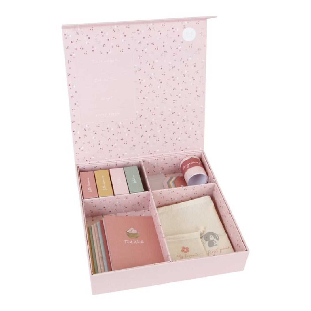 Erinnerungsbox Flowers & Butterflies – Baby Erinnerungen bewahren