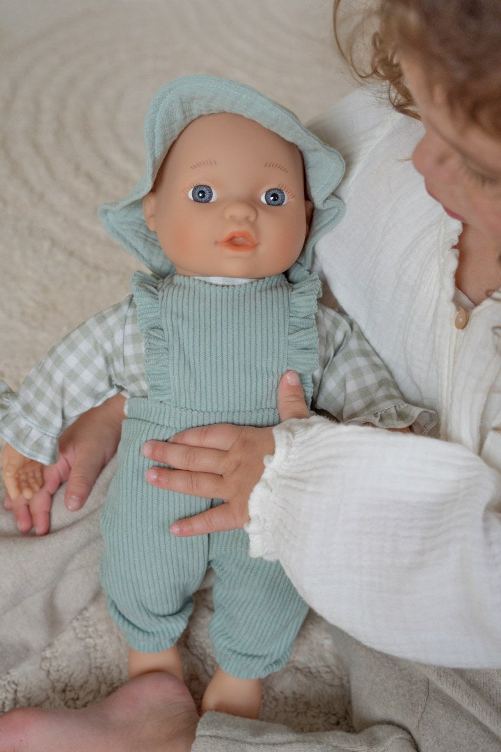 Personalisierte Puppenkleidung mit Namen – Grün Set für Puppen 33–36 cm