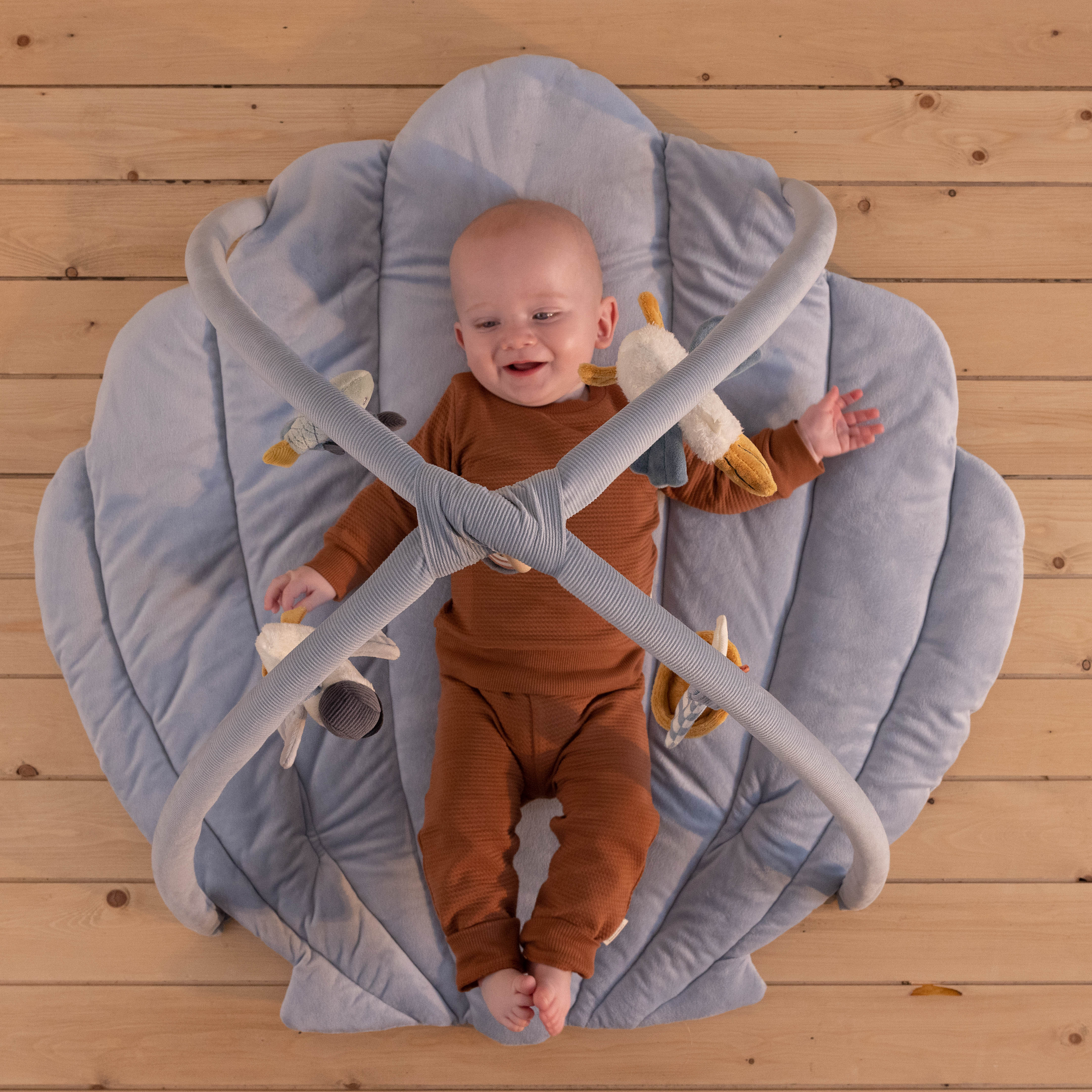 Play arch with blanket Sailors Bay | Baby Activity Blanket