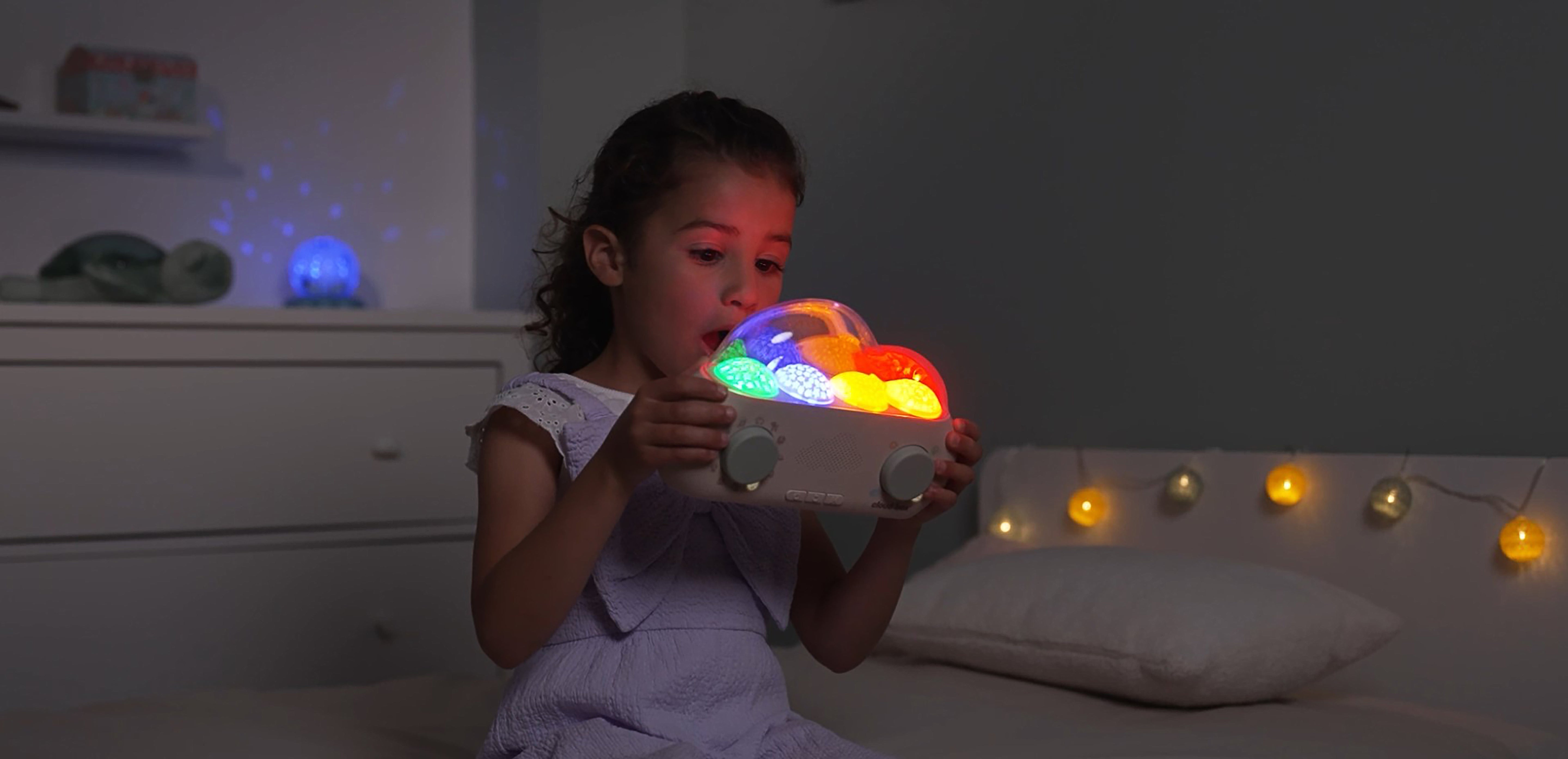 Cloud-Box, the audio play box with light projector | cloud.b