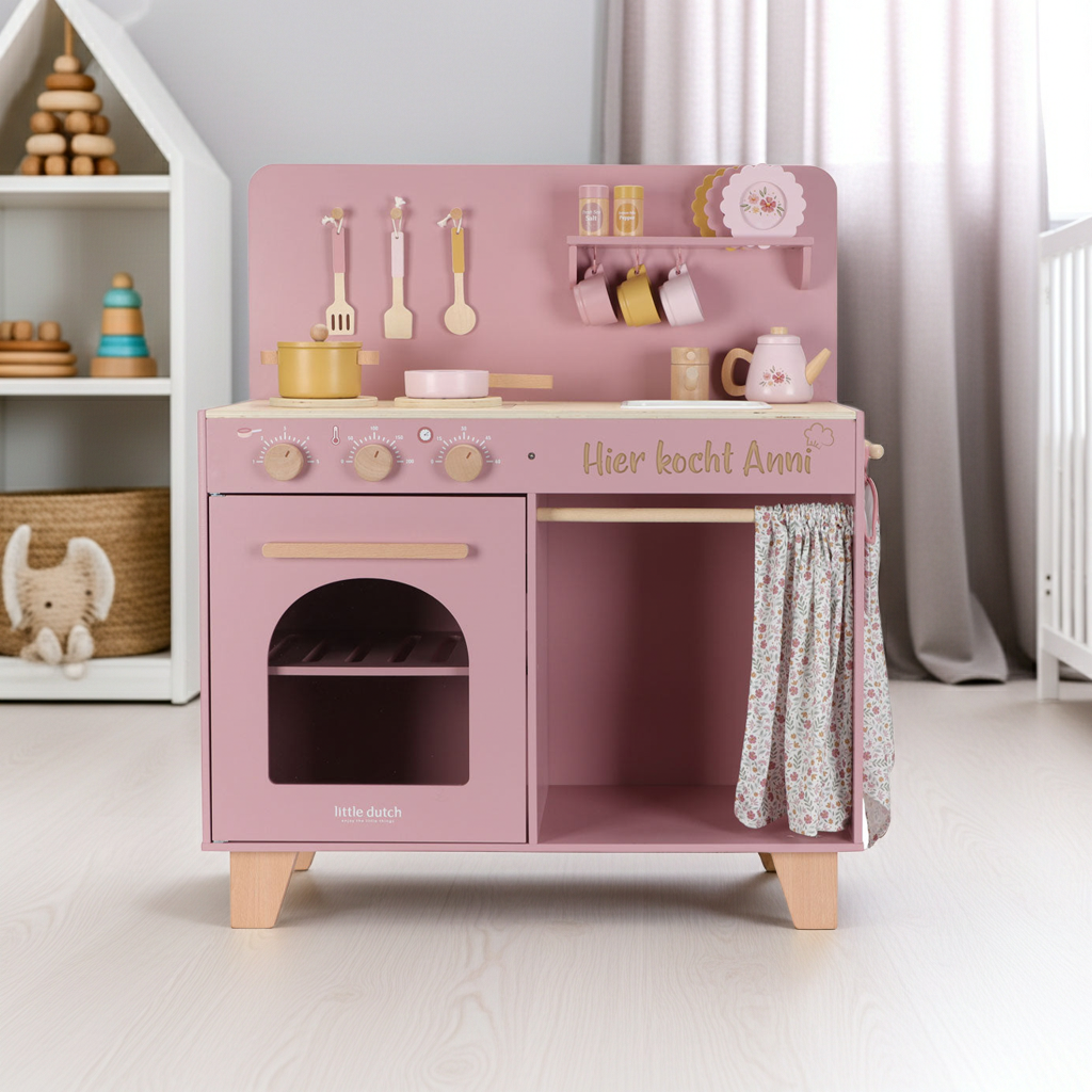 Personalisierte Kinderkueche aus Holz fuer fantasievolle Rollenspiele im Kinderzimmer mit Herd, Ofen und Zubehoer