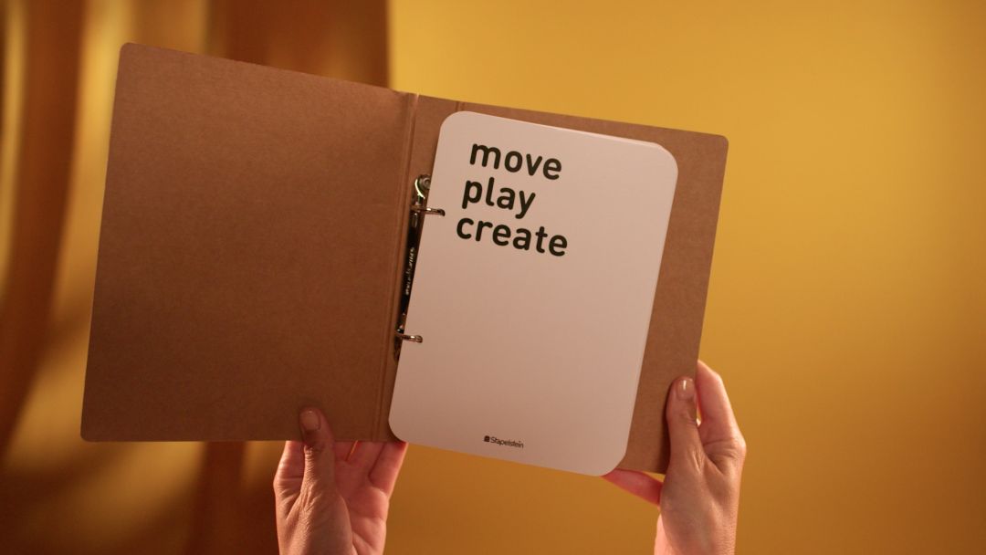 Spielkarten mit kreativen Bewegungsideen fuer Kinder zur Foerderung von Motorik, Balance, Koordination und fantasievollem Spielen