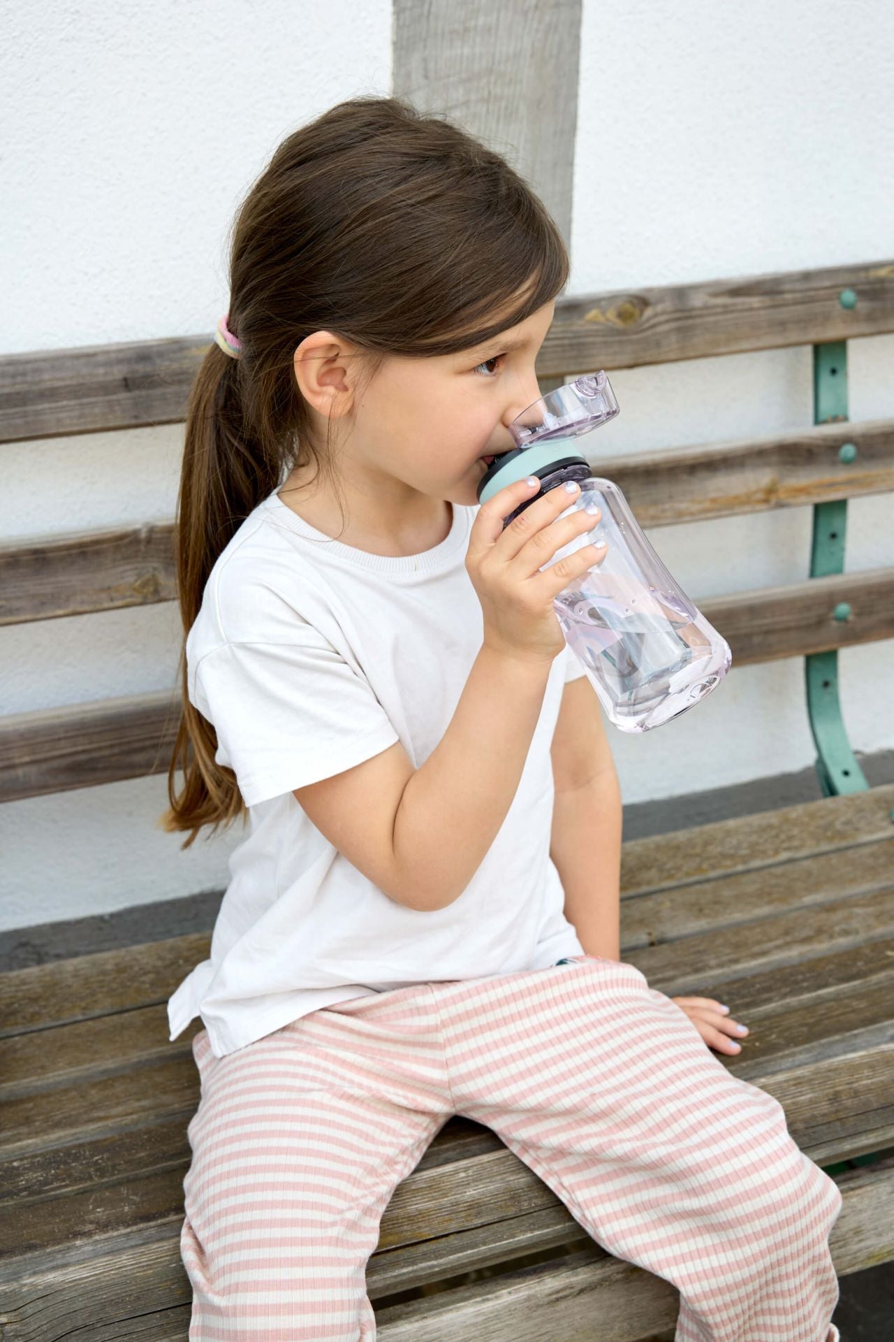 Drinking bottle 420 ml - Tiny Outdoor, Rainbow | Lässig