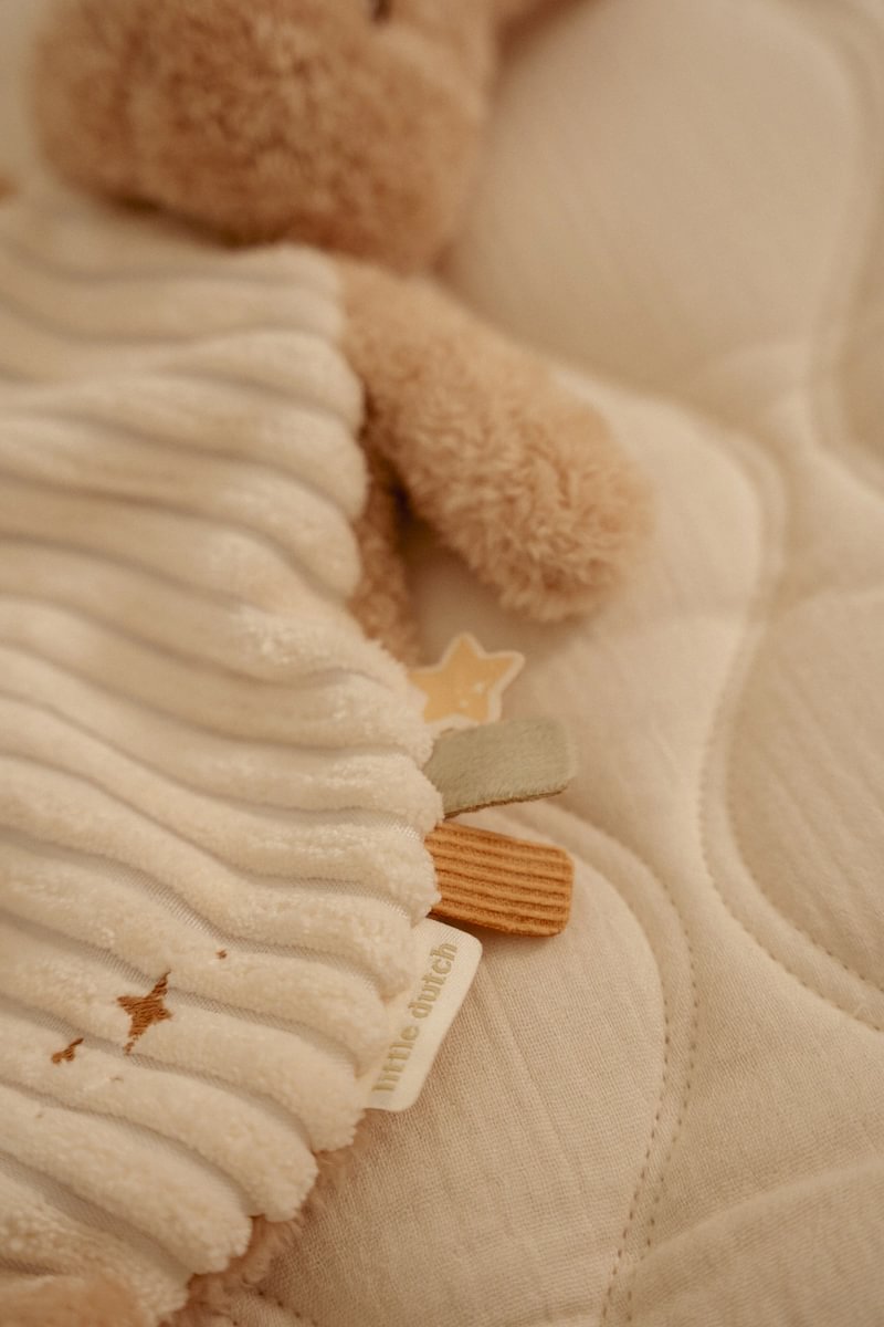 Newborn Naturals GRS cuddly toy