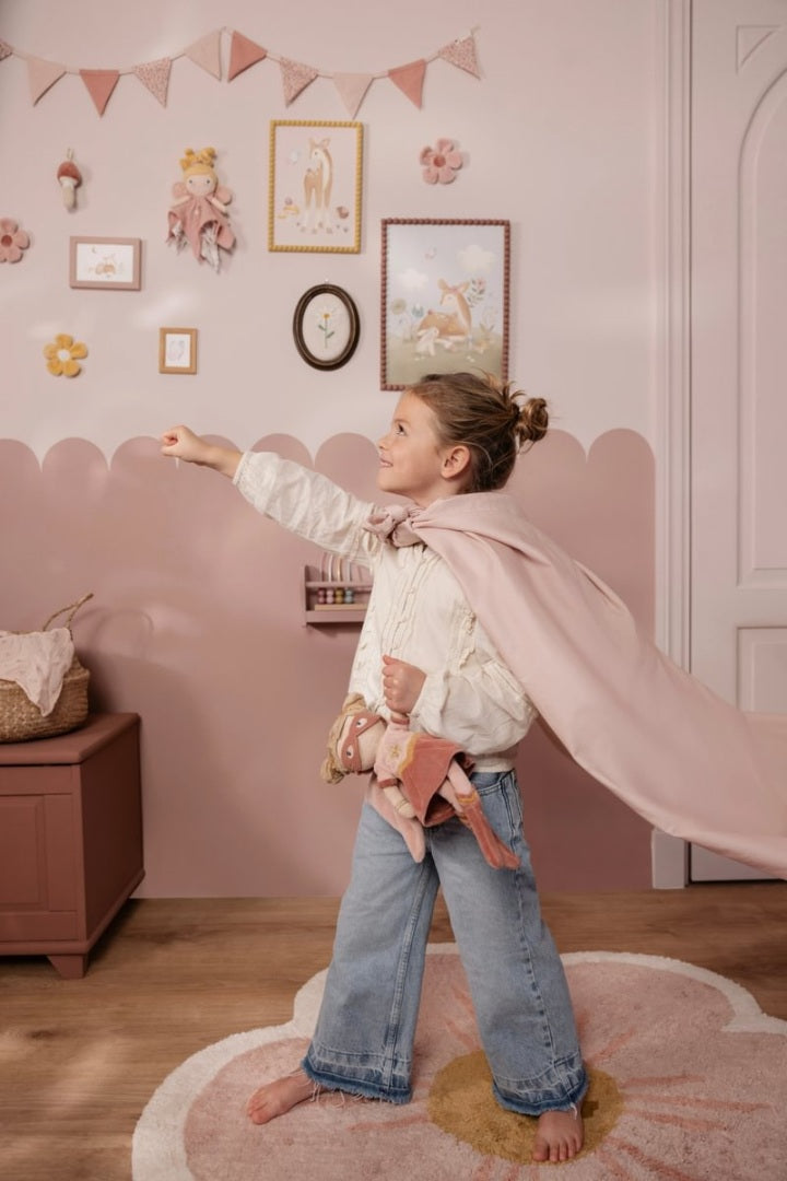 Kuschelpuppe Superheldin Rosa 35 cm – Geschenk für kleine Heldinnen