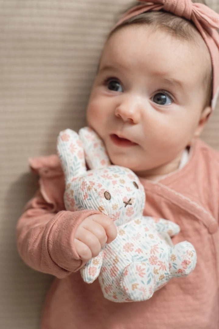 Kuscheltier Hase Lucky Blossom all-over-print, 15 cm  x Miffy
