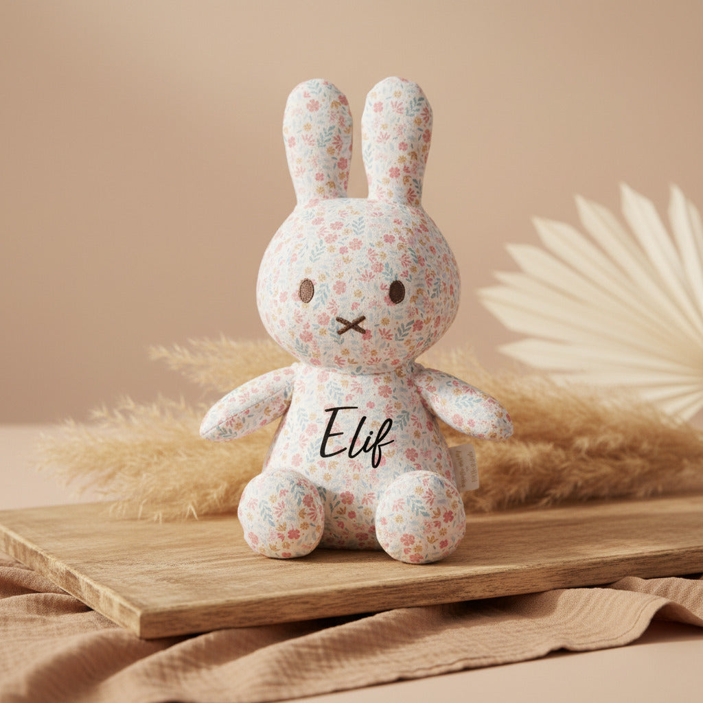 Kuscheltier Hase Lucky Blossom all-over-print, 30 cm  x Miffy