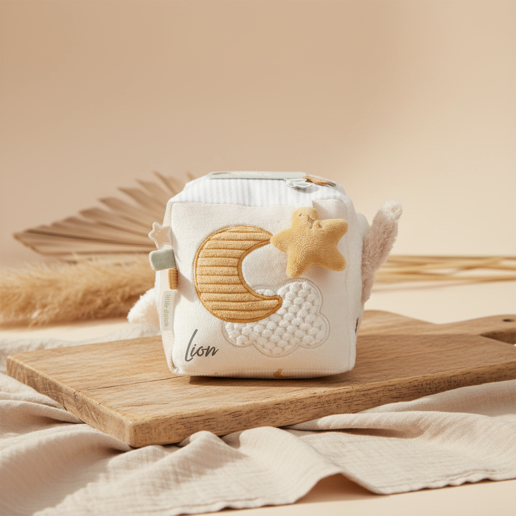 Activity Cube Newborn Naturals GRS