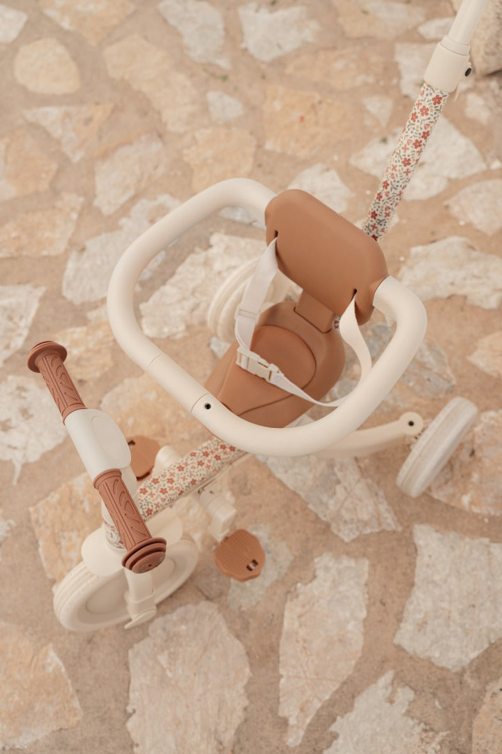Grow-Along 4-in-1 Tricycle Sunny Flower Off-white | Little Dutch