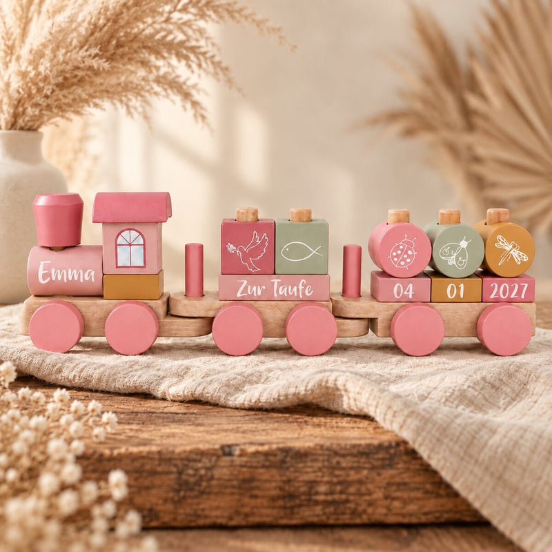 Personalisierter Holzzug zur Taufe in Rosa mit Name und Taufdatum als Druck