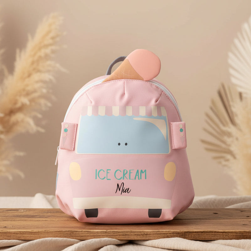 Personalisierter Kinderrucksack mit Eiswagen Motiv und individuellem Namen fuer Kindergarten, Ausfluege und den Alltag mit praktischem Stauraum